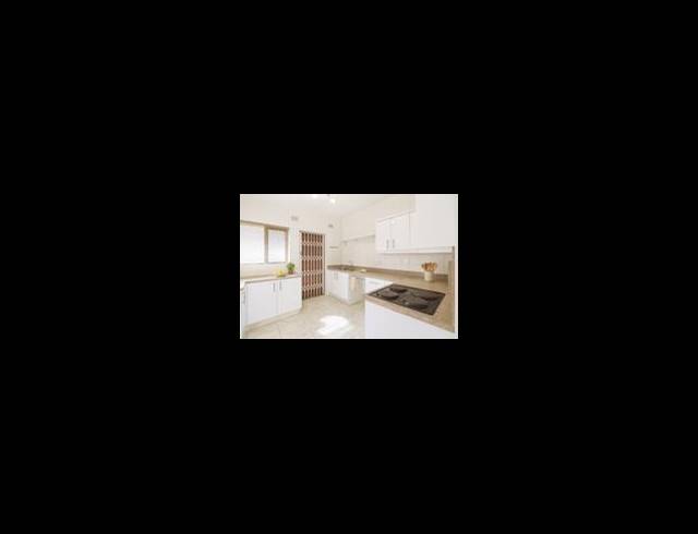 3 BEDROOM TOWNHOUSE FOR SALE IN SUNNINGDALE
